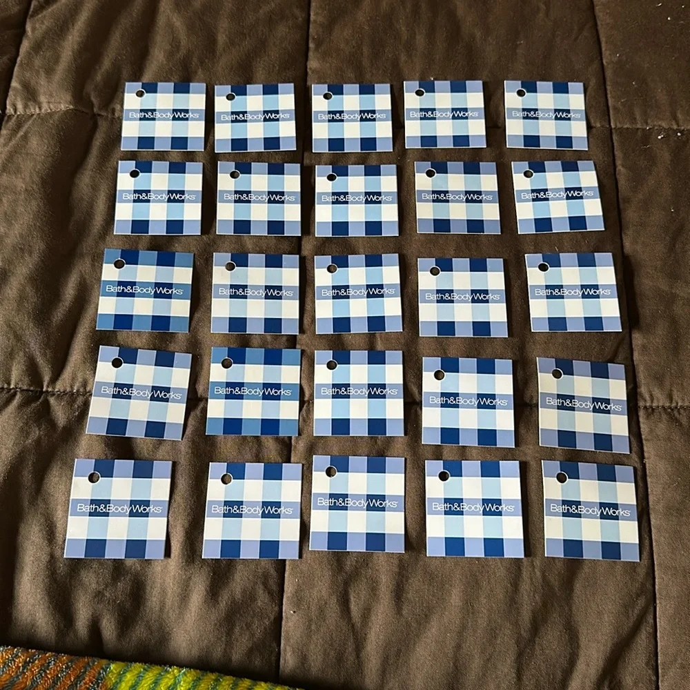 Bath & Body Works Small Gingham Gift Tags